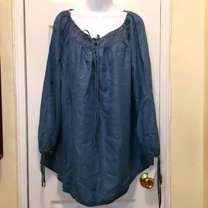 Plus size LOVE & LEGEND BLOUSE plus size